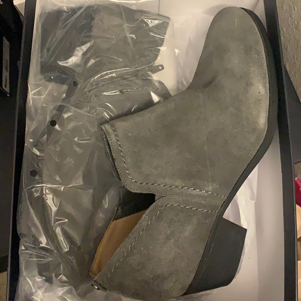 Naturalizer Women's Zarie Ankle Boot